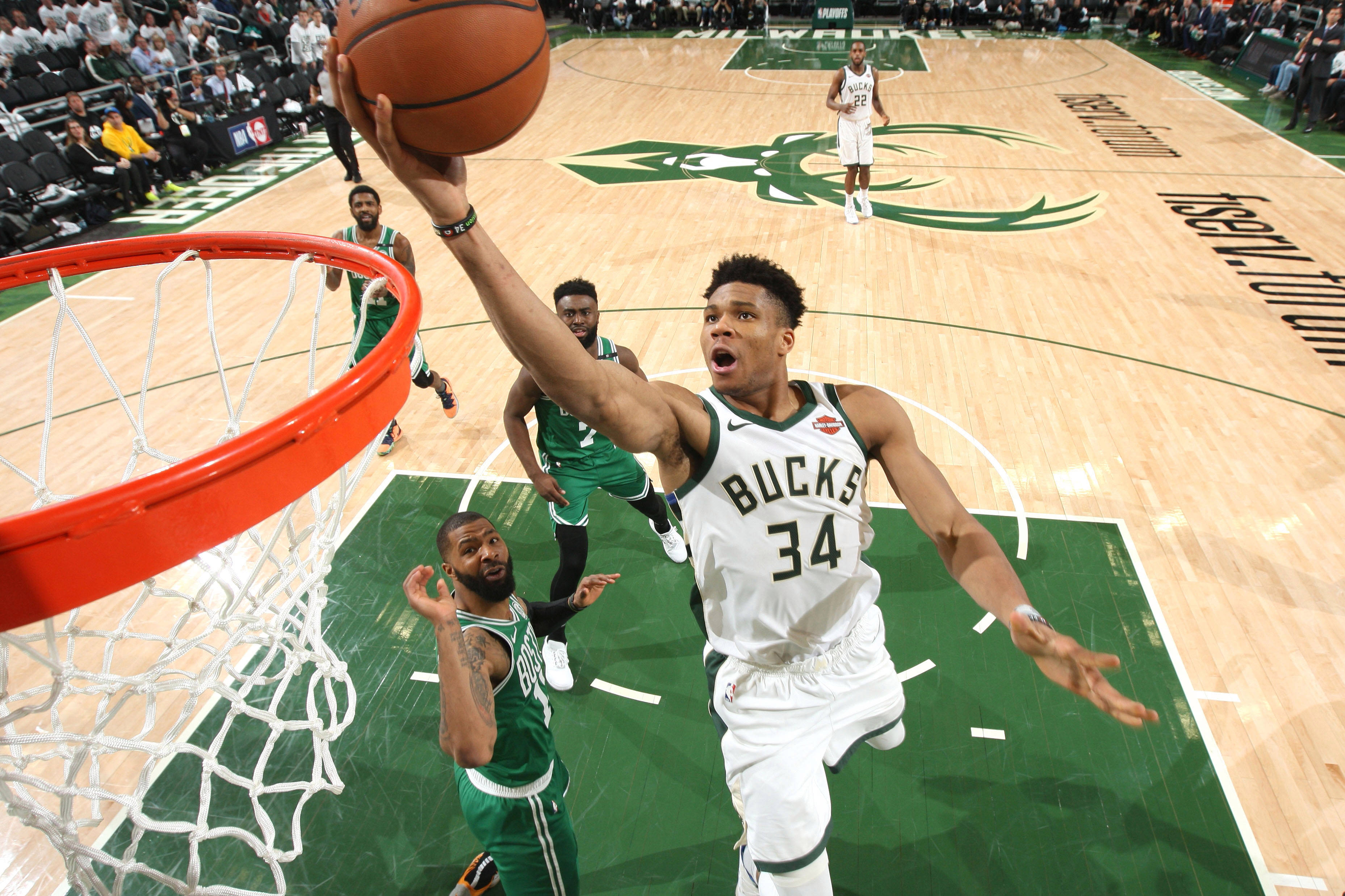 开云官网首页-NBA总决赛赛程吃紧，波尔图今晚外线爆发，气氛紧张，团队化学反应显著(邱贻可波尔比赛视频完整版)