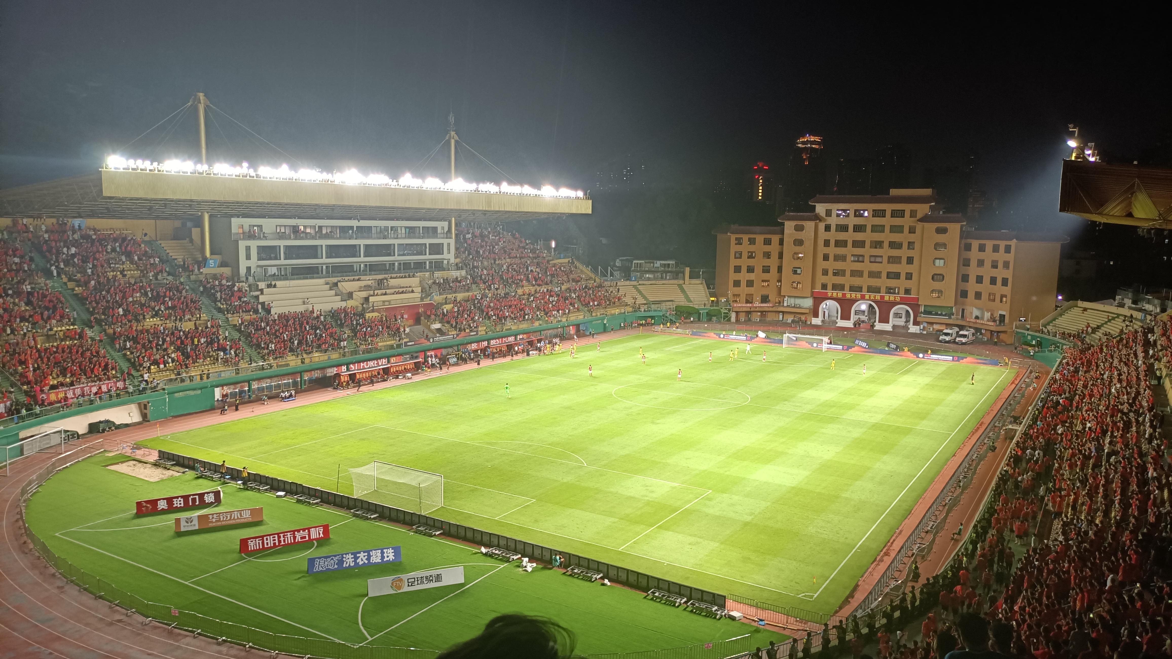 开云首页体验-国际比赛日体能课后；广州队造点机会备战亚冠；管理层满意；更衣室氛围转暖